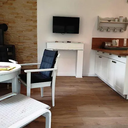 Feer Strunhues Deelswai 49 Holiday home *