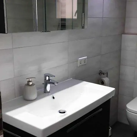 Holiday home Feer Strunhues Deelswai 49